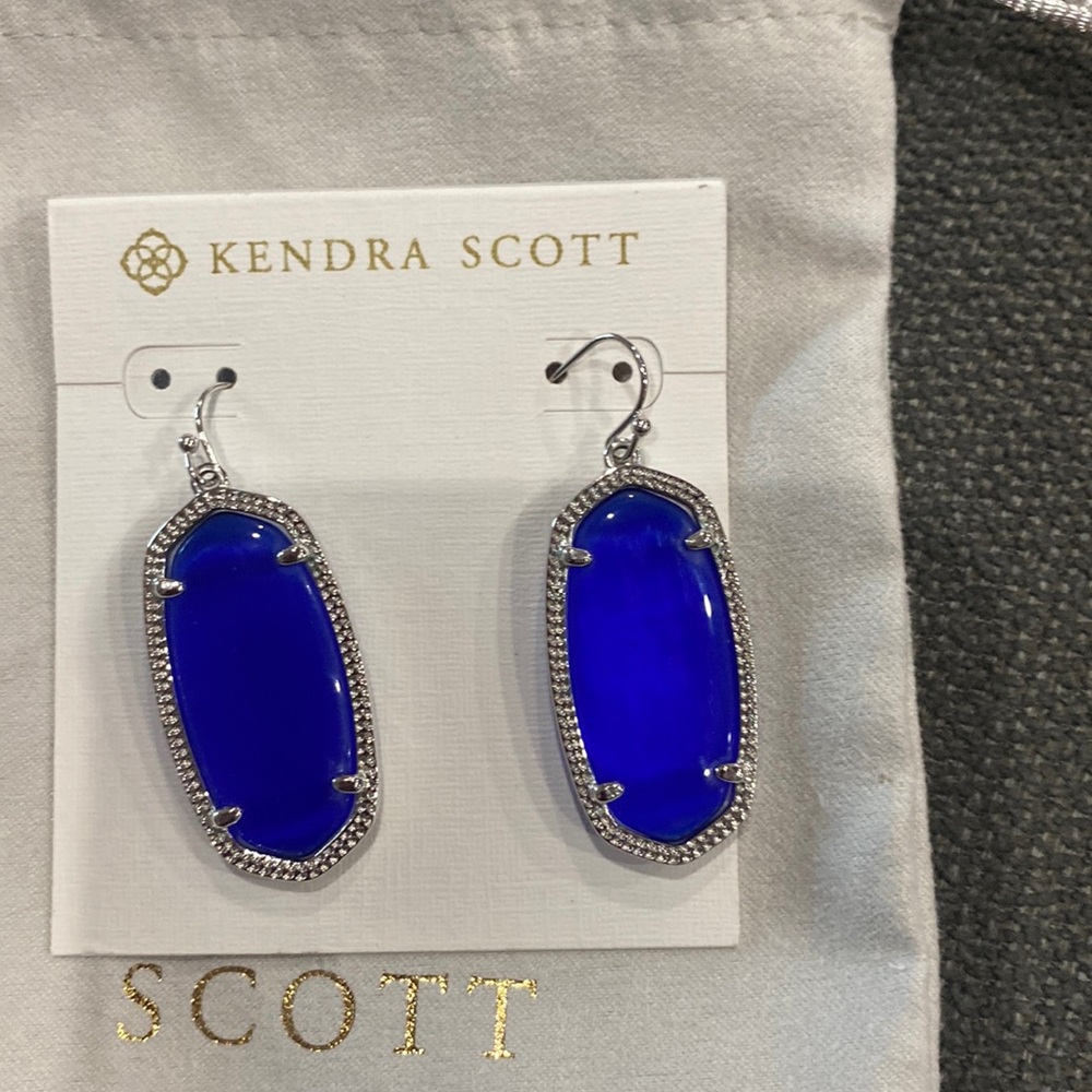 Kendra Scott Elle Earrings